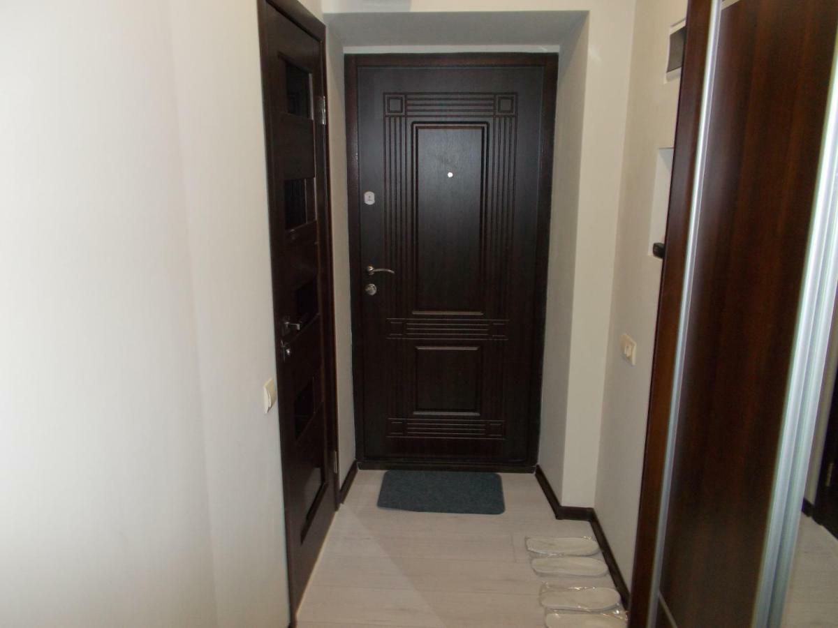 Near The Forum Mall 2 Apartment *